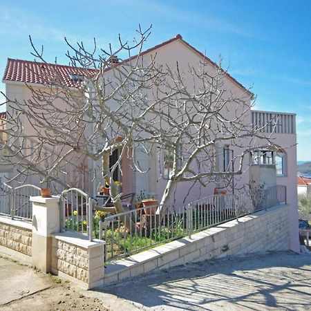 Apartments Villa Rose Sumartin Bagian luar foto