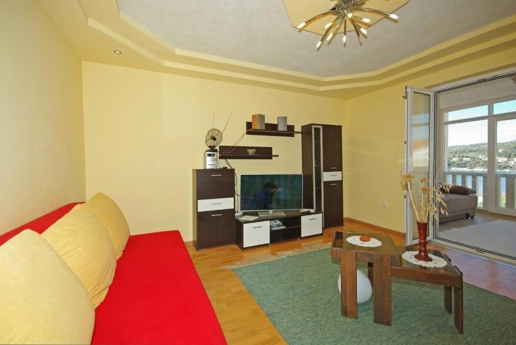 Apartments Villa Rose Sumartin Bagian luar foto